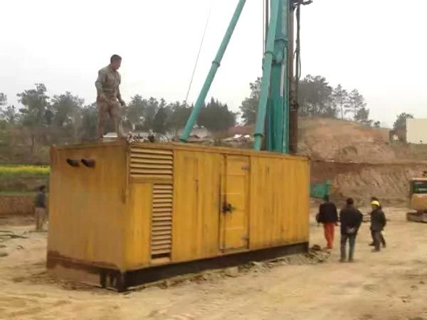 虎丘如何判断水冷式机油散热器密封件是否需要更换？